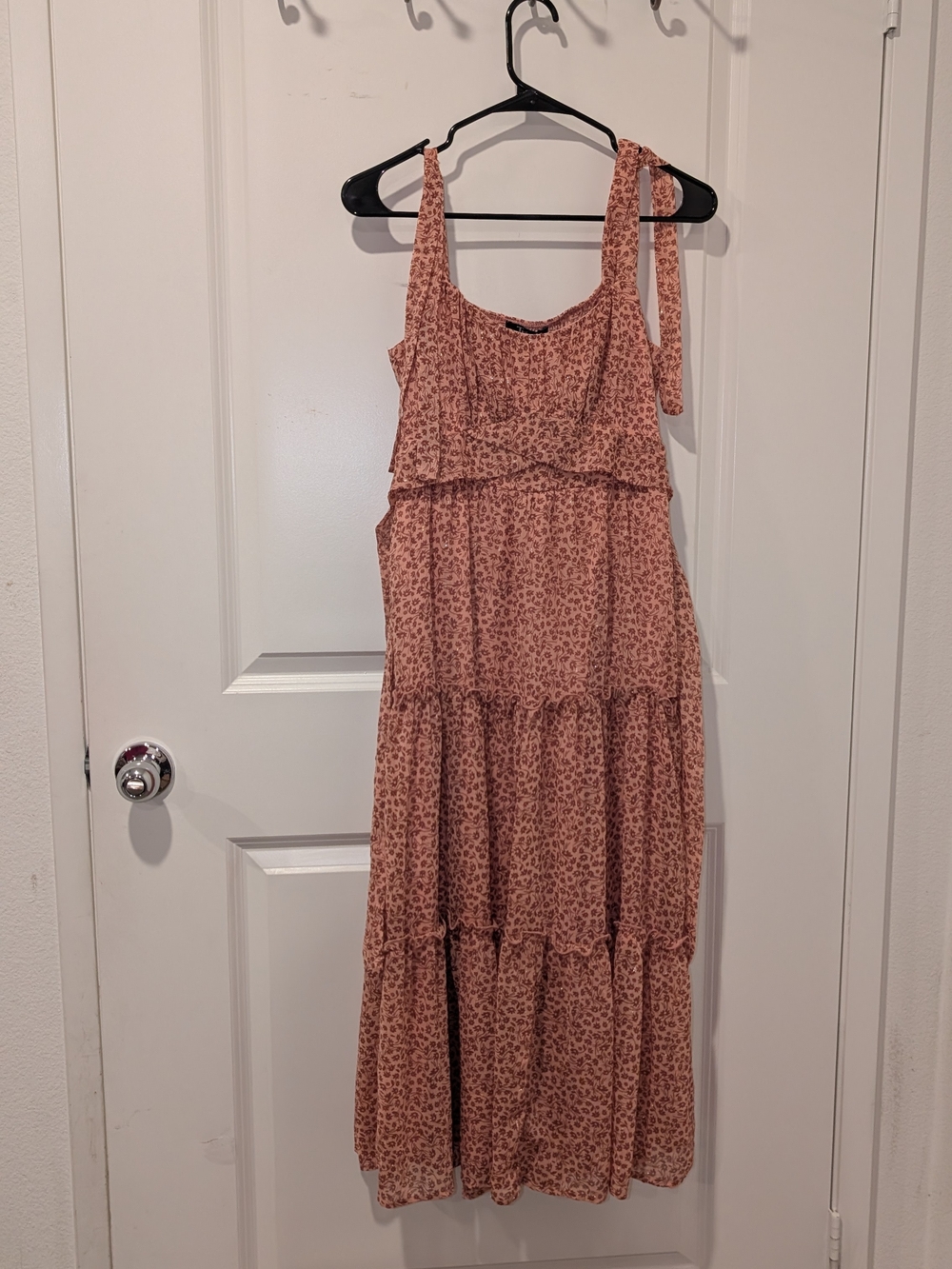 Trixxi Dusty Rose Floral Tie-Shoulder Tiered Maxi Dress